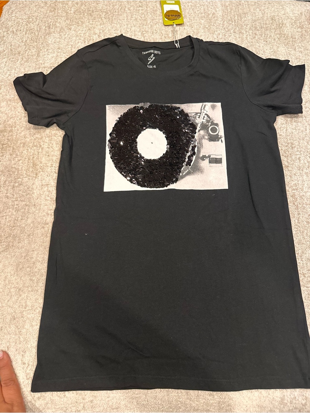 Black Sequin Donut Graphic Tee - Unknown Brand